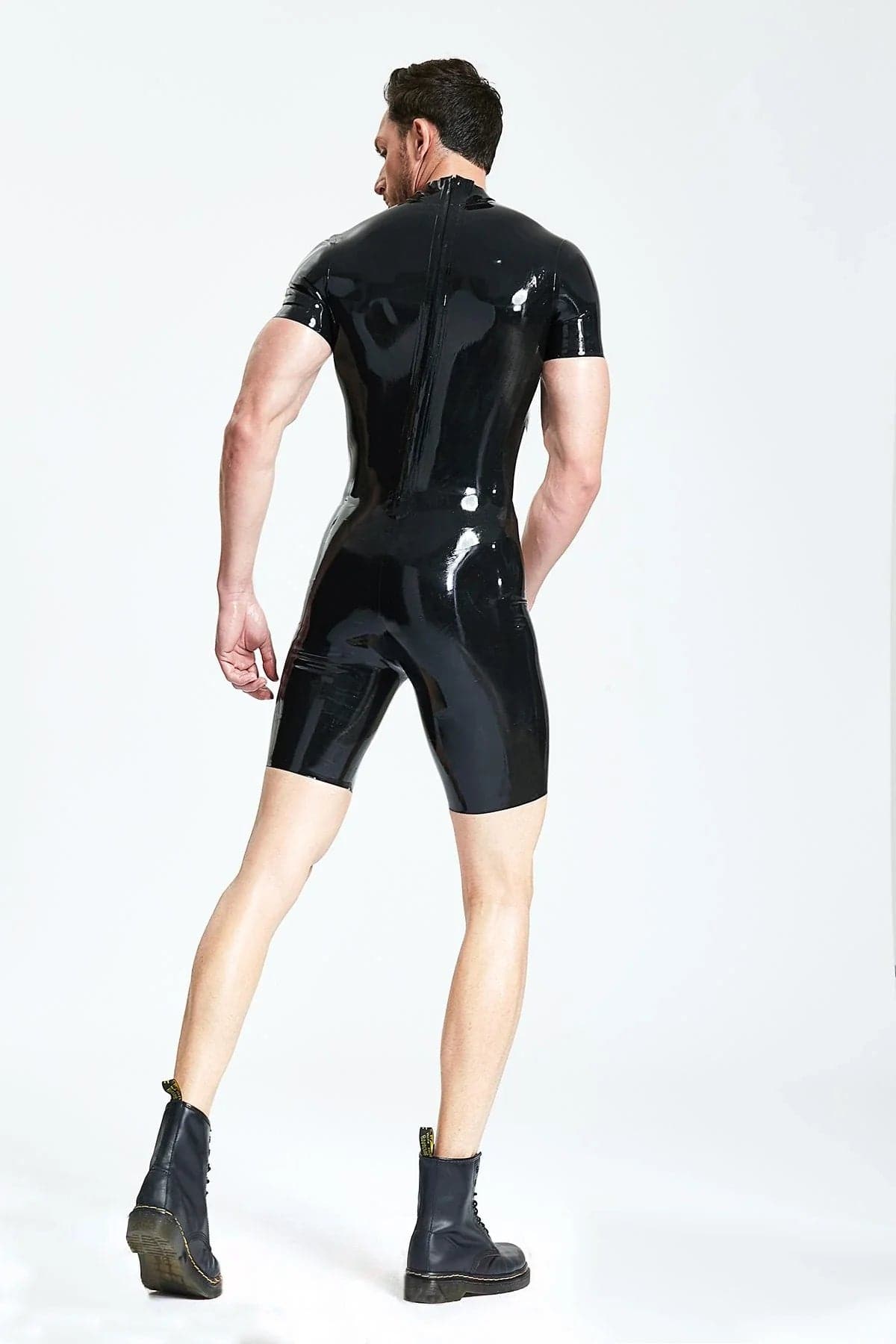 Latex Men’s Surfsuit with U-Pattern Front – Black and White