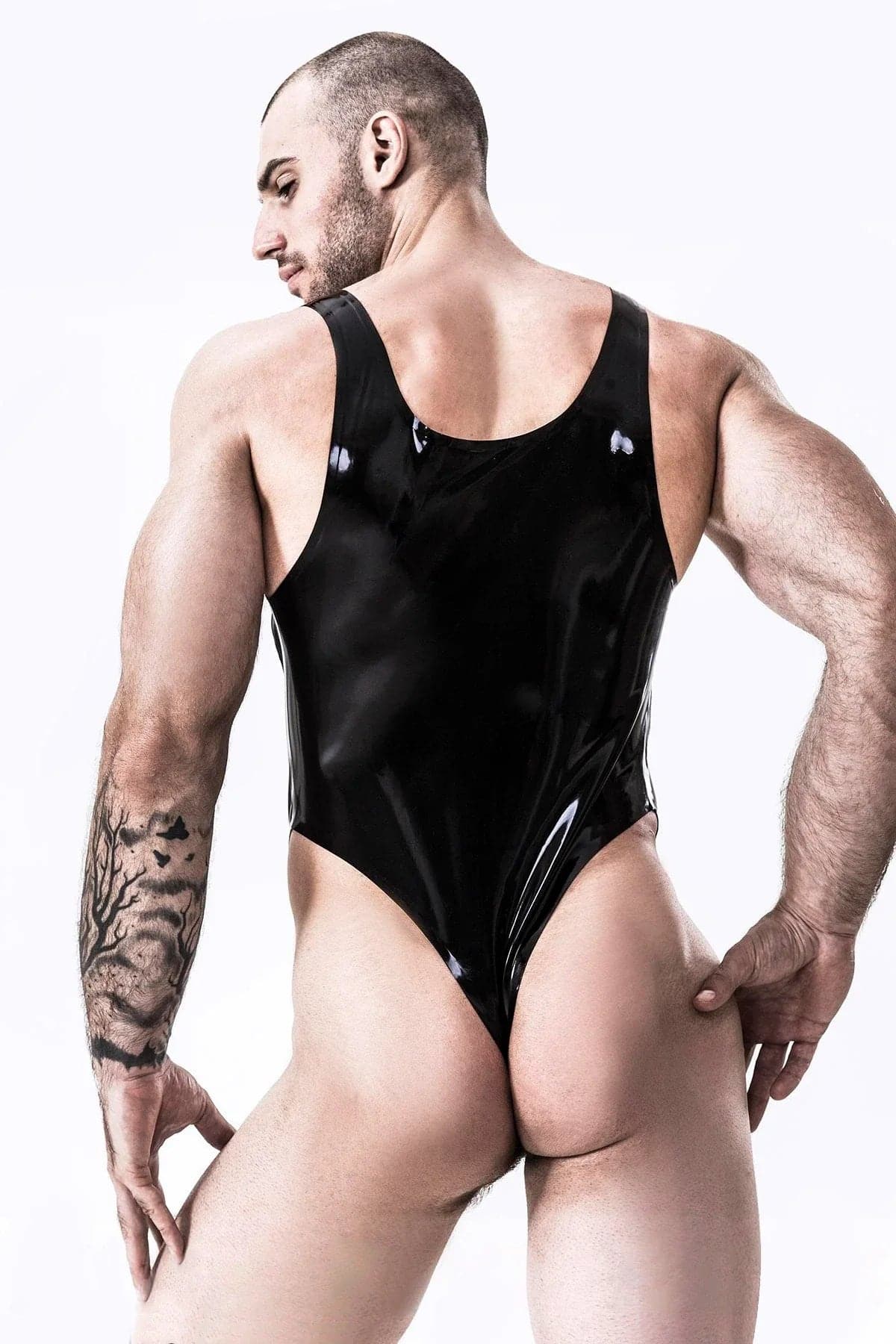 Latex Men’s Thong with Chest Harness – Black