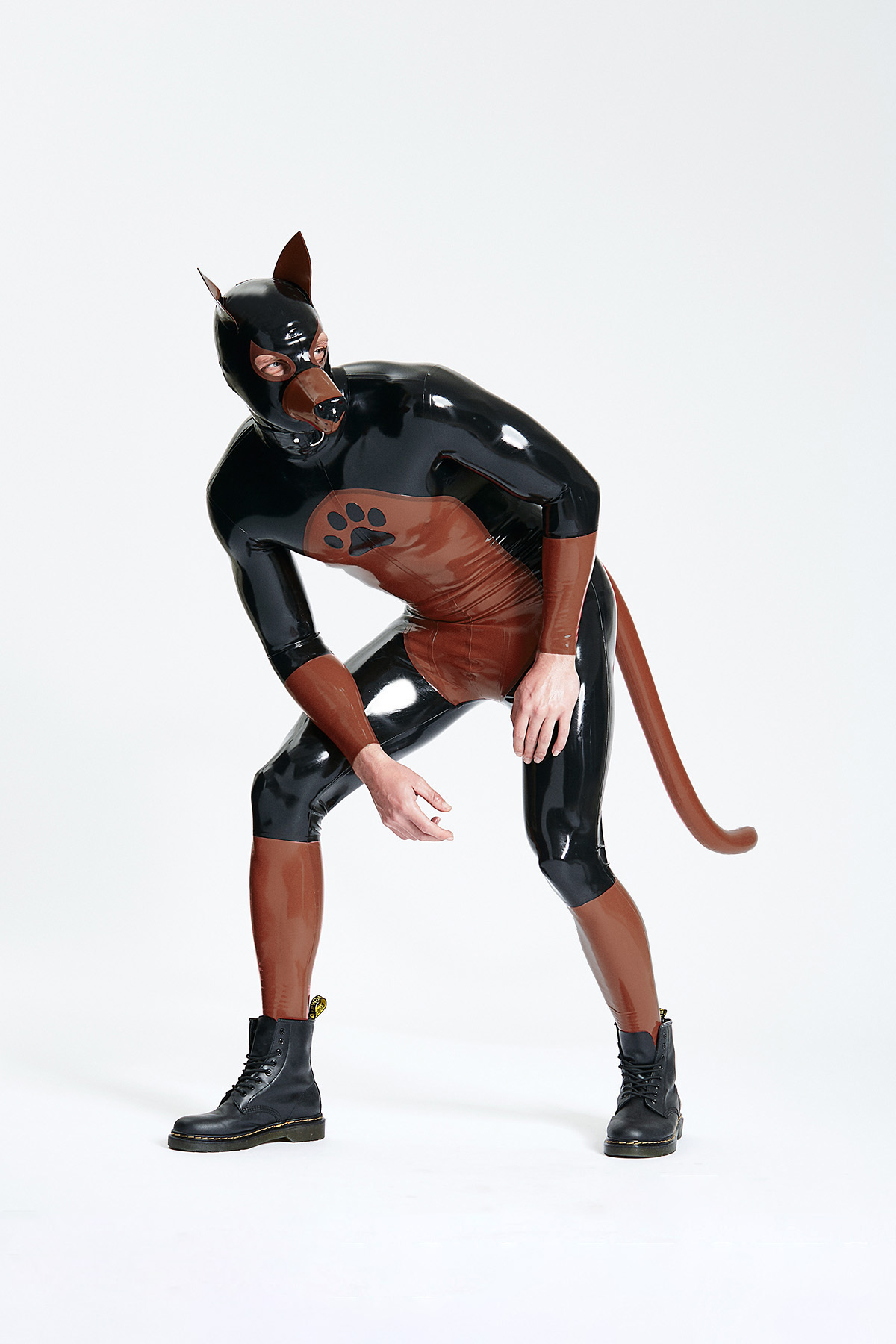 Latex Men’s Pup Play Suit with Inflatable Tail – Chocolate and Black