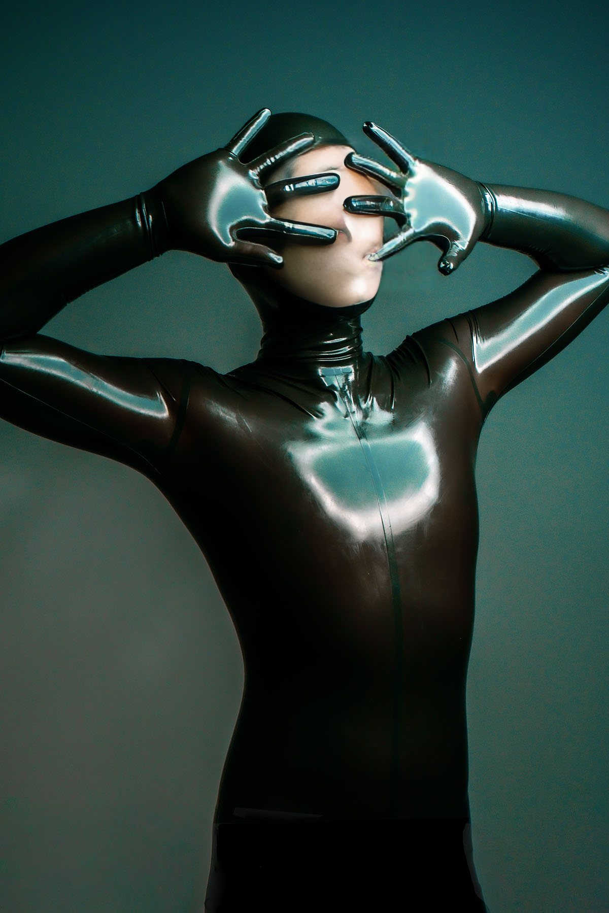 Latex Men’s Face-Entry Total Enclosure Catsuit with Attached Hood, Gloves and Feet – Metallic Pewter